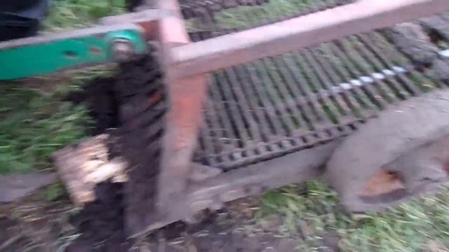 Шефская помощь школе и видео обзор самодельной картофелекопалки смотреть онлайн