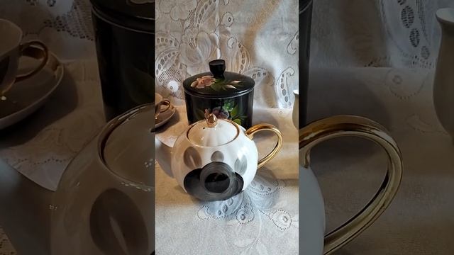 Сервиз Черная роза от Дулево и шкатулки из металла с росписью смотреть онлайн