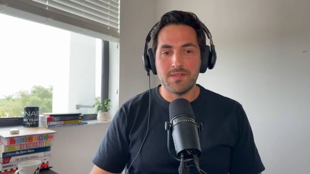 Text to Speech with Descript: How to Use Overdub and Clone Your Voice with AI смотреть онлайн