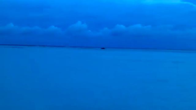 мальдивы рано утром смотреть онлайн