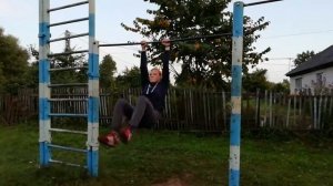 Самые лёгкие трюки на турнике для начинающих!!!