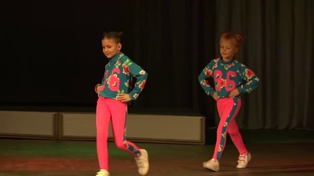 Pasadena dance school - Школа танцев Пасадена. 29.12.2015г. Джаз фанк первые шаги. смотреть онлайн
