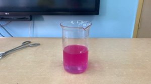 Взаимодействие натрия с водой