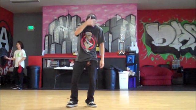 Jawn Ha - Master Class, Bassnectar - Bass Head (Sam Adams Remix) смотреть онлайн