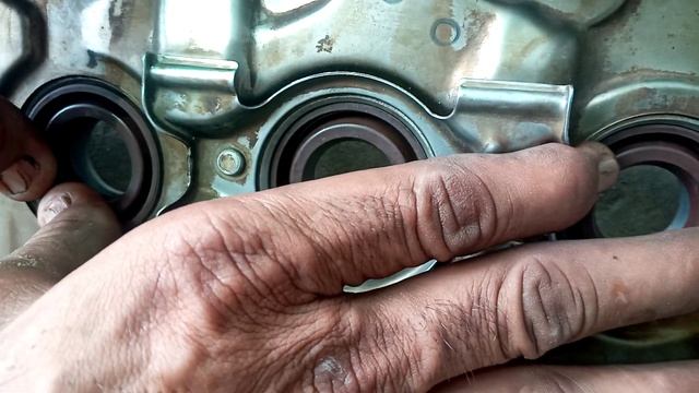 Toyota corolla 16 valve engine spark plugs seal replacing in urdu hindi✍ смотреть онлайн