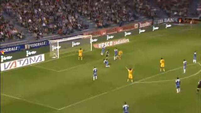 Club Brugge wint van Racing Genk en is nu zeker tweede смотреть онлайн