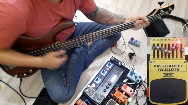 Behringer BEQ700 Bass Graphic Equalizer Quick Test | Cort Action PJ Bass смотреть онлайн
