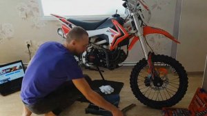 КАК ТЕРМОЛЕНТОЙ ОБМОТАТЬ ВЫХЛОП НА ПИТБАЙКЕ BSE PH10 - 150E.