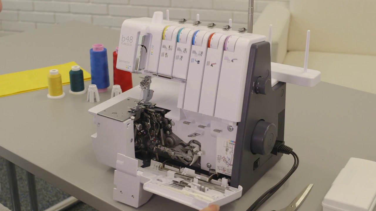 B48 Инструкция – перезаправка коверлока на плоский шов и цепной стежок 13⁄15