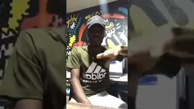 #concert de LESKY annulé L’artiste TOUELTY se moque et #clash les rappeurs au passage. смотреть онлайн