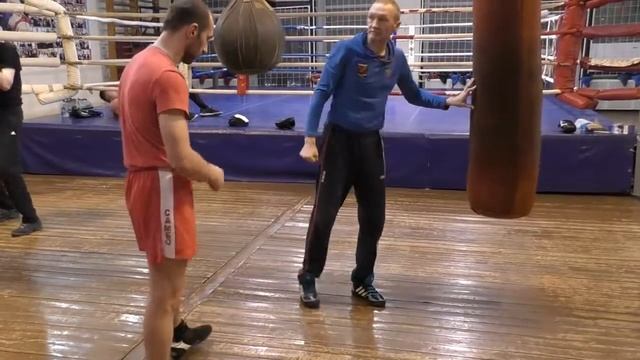 Бокс Координационные упражнения на мешке English subs смотреть онлайн