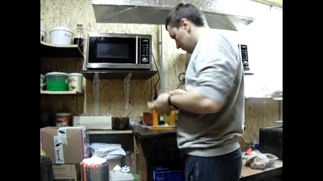 Бизнес в гараже. Литье Ромкиным шприцом. Одноместные двухцветки смотреть онлайн