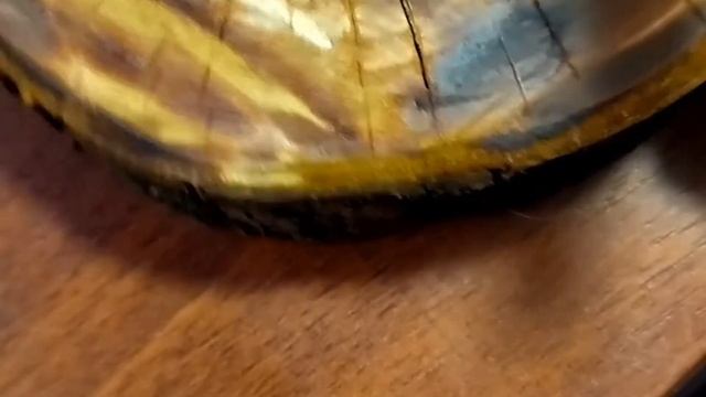 как покрасить дерево акварелью // акварель по дереву || эксперимент смотреть онлайн