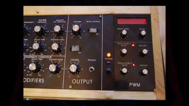 A short Crowminius Synth Demo. Homemade synth. The Dr WHO theme. смотреть онлайн