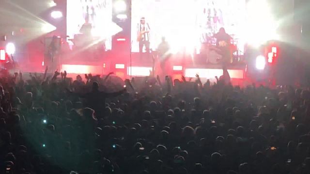 Sam Fender Hypersonic Missiles смотреть онлайн