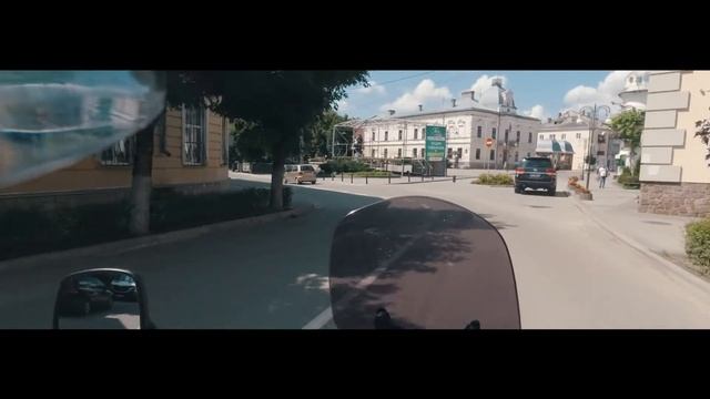 Путешествие по замкам Украины на мотоцикле Suzuki Vstrom. Золочевский и Подгорецкий замок. Часть 3 смотреть онлайн
