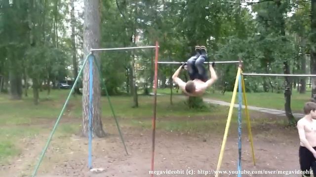 солнышко турникмен 2012.07.10 Sun horizontal bar men. смотреть онлайн