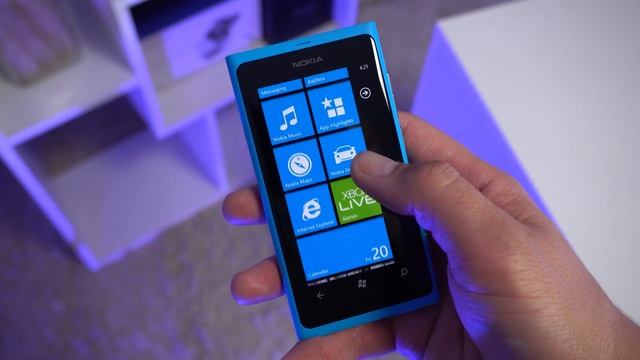 Nokijin prvi WINDOWS TELEFON! Nokia Lumia 800 - Retrobox #19 смотреть онлайн