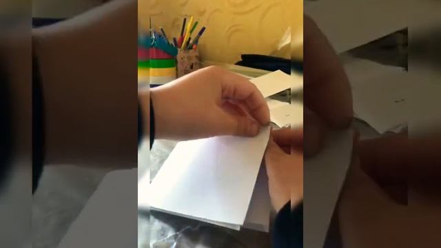 Among us из бумаги смотреть онлайн