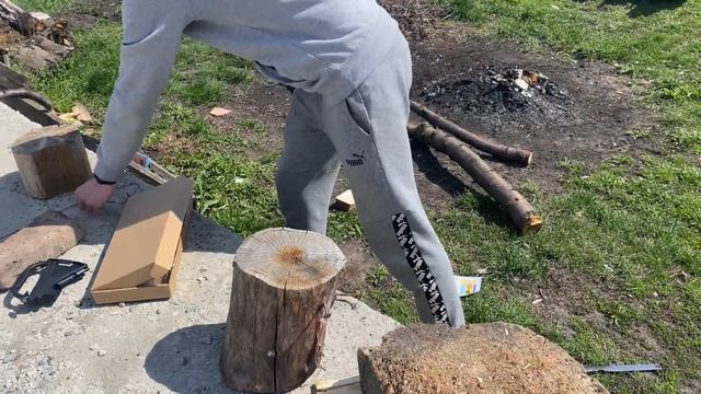 Видеообзор на топор с огнивом и ножом|Відеоогляд на сокиру з кресалом та ножем смотреть онлайн