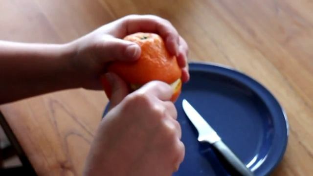 Как почистить Апельсин смотреть онлайн