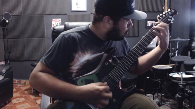 Ernie Ball Music Man JP7 - John Petrucci LOW A DJENT TEST! смотреть онлайн