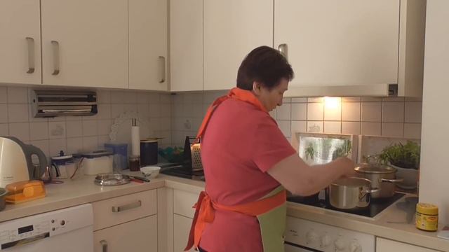 Цветная капуста под соусом с фрикаделями смотреть онлайн