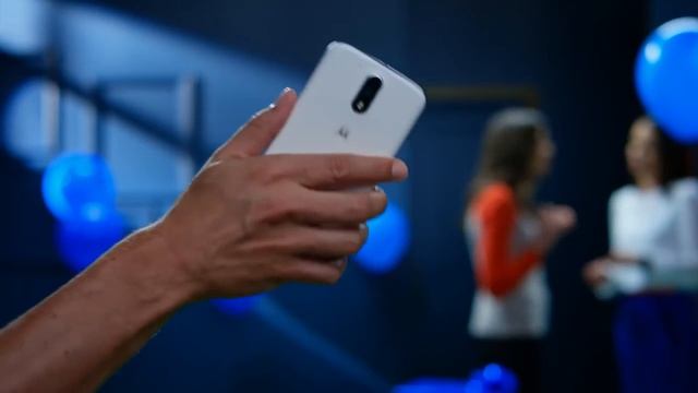 Представляем MotoG 4 Plus смотреть онлайн