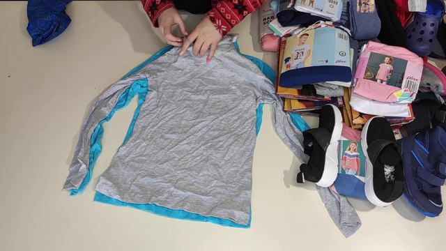 Лот 3184 Сток Aldi детский микс Германия. цена 1680 руб/кг 11.4кг смотреть онлайн