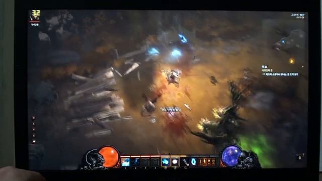 Intel HD Graphics 3000 / 4000 - Diablo III Test