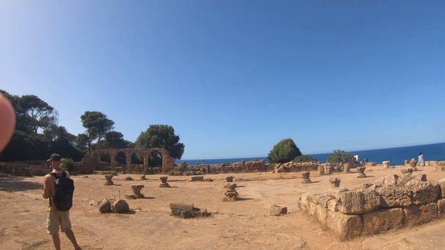 Episode 2: Tipaza, Roman Ruins, Boat Breakdown and Garbage - Tour of Algeria смотреть онлайн