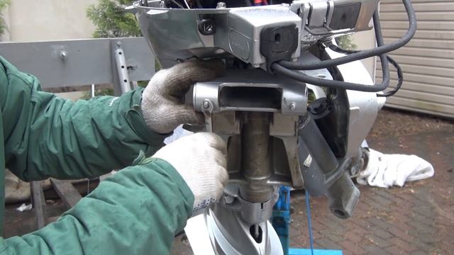 РЕМОНТ ТРАНЦЕВОЙ СБОРКИ HONDA BF50.mp4