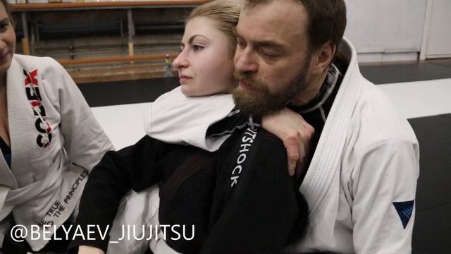 ПРОБЛЕМЫ ПЕРВОГО УДУШАЮЩЕГО (bjj Girls WHITE BELT) САЙТ - JIUJITSU.MOSCOW