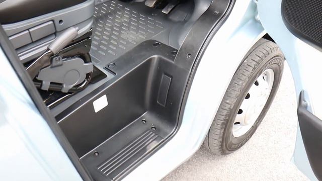 SD17 NWC 2017 (17) PEUGEOT BOXER 333 EURO 6 110BHP L1 SWB 5 SEAT WHEELCHAIR ACCESS / WAV MINIBUS