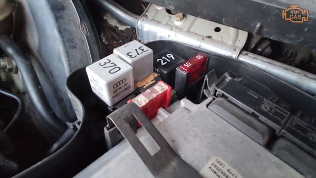 AUDI A4 B5 [1995-2001] Diagnostic port OBD2, battery, fuses box lokation. Where? смотреть онлайн