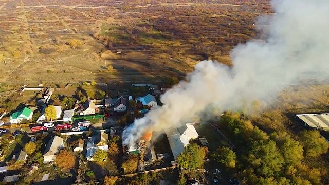 Под Самарой горит дом смотреть онлайн