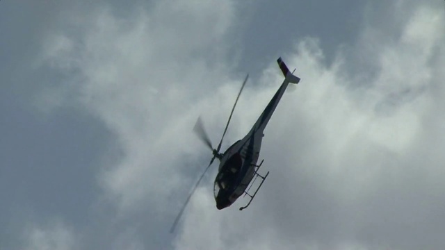 МАКС-2009 Пилотаж Ми-34 с мёртвой петлёй смотреть онлайн