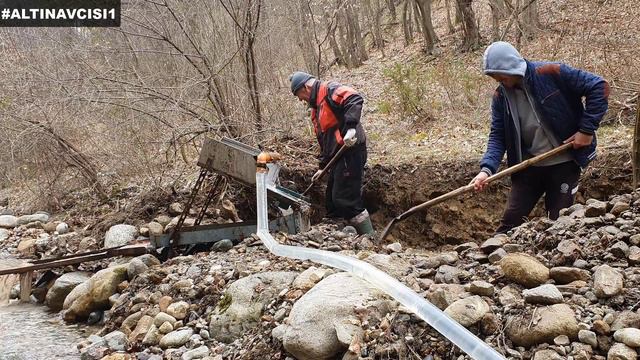 Akarsuda Derede Altın Arama  Bulma Ve Eleme İşlemleri
