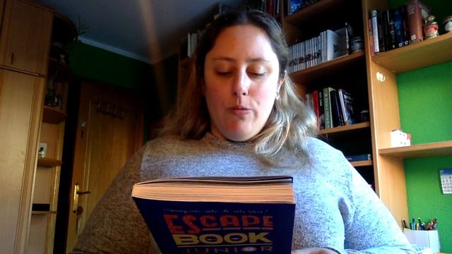 Review Escape Book Junior смотреть онлайн