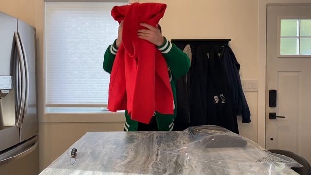 OVO x NBA SS21 Varsity Jacket Unboxing and Try On #miamiheat #celtics смотреть онлайн
