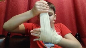как сделать перчатку из бинта