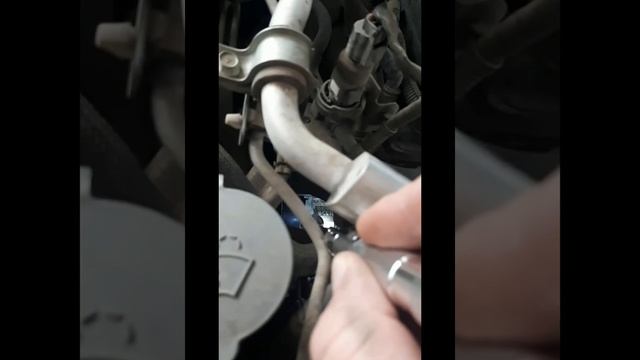 Где находится номер двигателя R9MA410 Ниссан Х- TRAIL смотреть онлайн