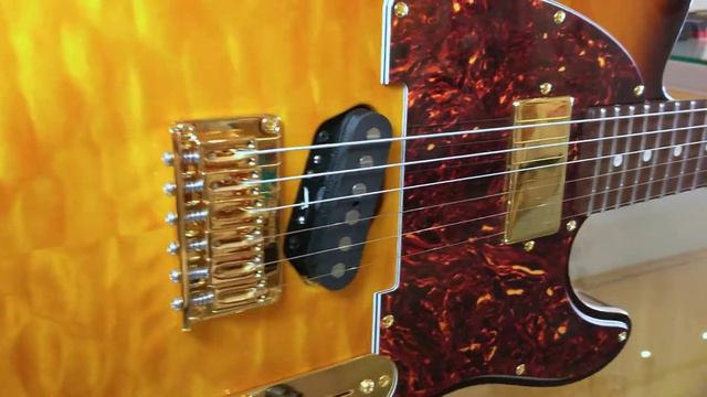 Tom Anderson Top T Classic | Tobacco Burst Quilt смотреть онлайн