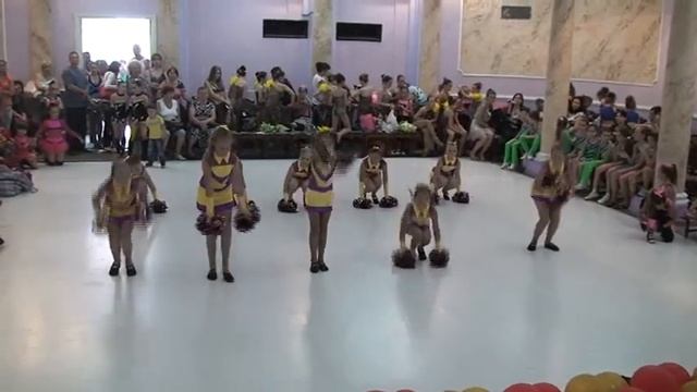 команда Sunny Smiles смотреть онлайн
