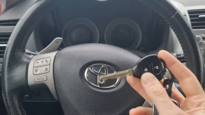 КЛЮЧ ТОЙОТА АУРИС 2008 КУПИТЬ ДУБЛИКАТ ЧИП КЛЮЧА ЗАЖИГАНИЯ. TOYOTA AURIS СДЕЛАТЬ АВТО КЛЮЧ МИНСК
