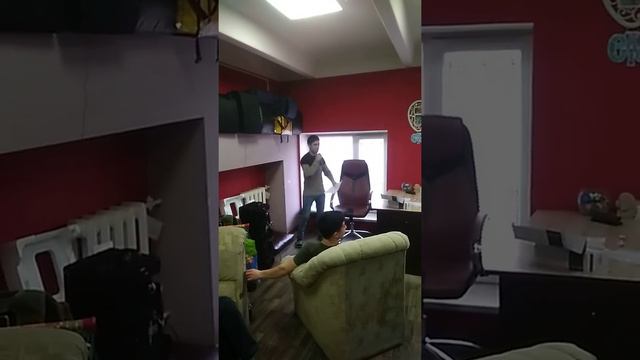 Иронда... Песня таджика на осетинском. смотреть онлайн