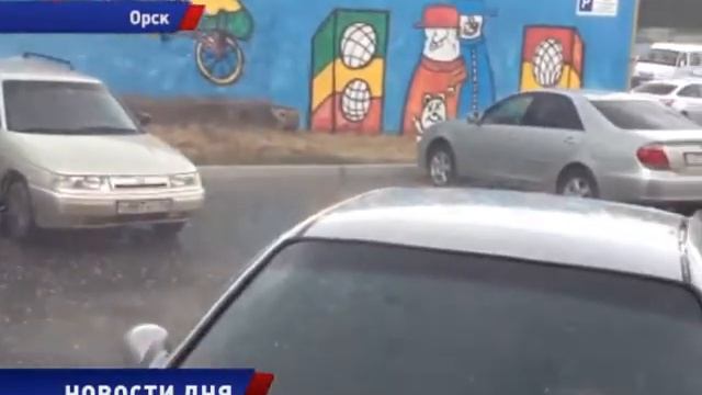 Погода продолжает преподносить сюрпризы от жары до града смотреть онлайн