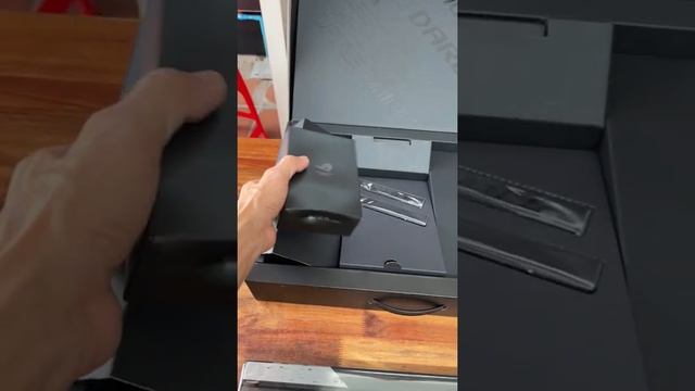 ?Unbox ASUS ROG SCAR EDITION G733ZW - CPU I9 12th - RTX 3070TI 8G - (2K) 240Hz смотреть онлайн