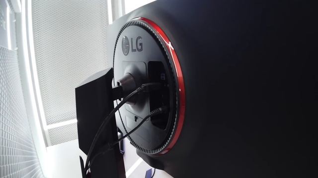 New LG Gaming 48" OLED and IPS Monitors from CES 2020 смотреть онлайн