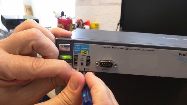 HP Procurve Reset Switch to Factory Defaults смотреть онлайн